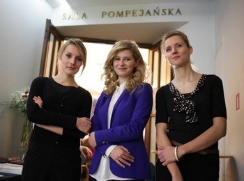 Sekretariat konferencji w składzie od lewej: p. Maja Grocholska, p. Marta Pietraszek, p. Monika Sierpińska (fot. Przemyslaw Pokrycki)